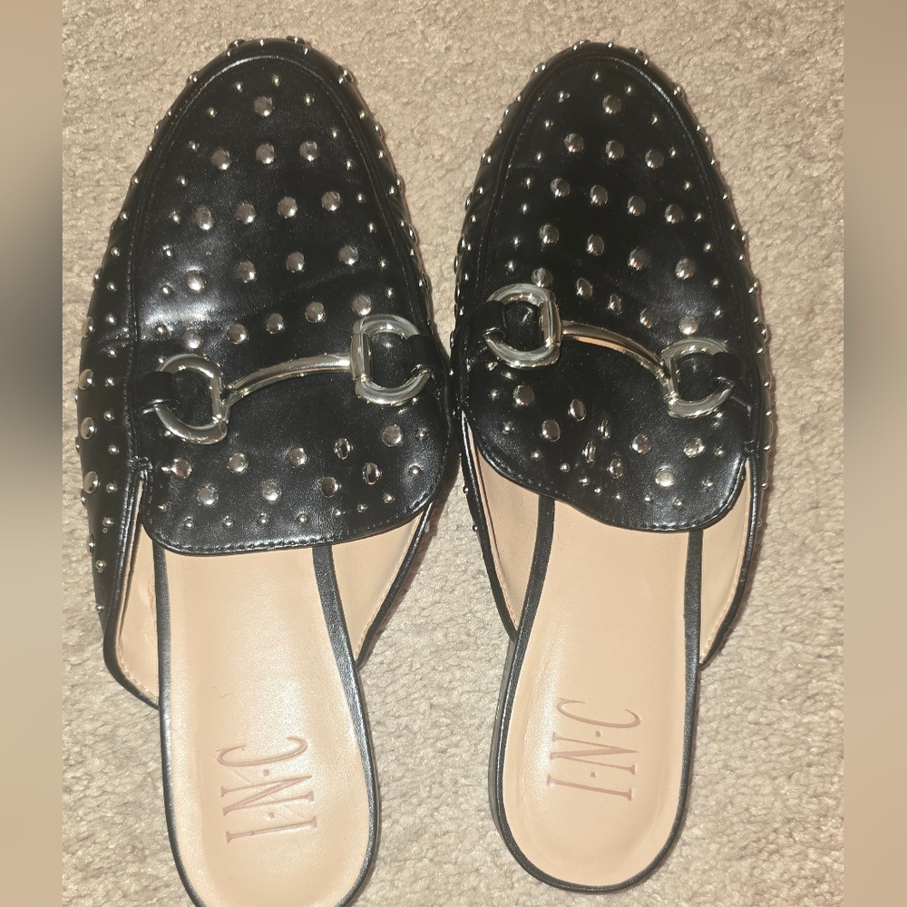 INC International Concepts Black Studded Slides
